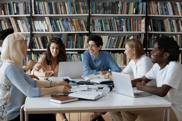 Academic English: Improve Reading and Writing Skills
